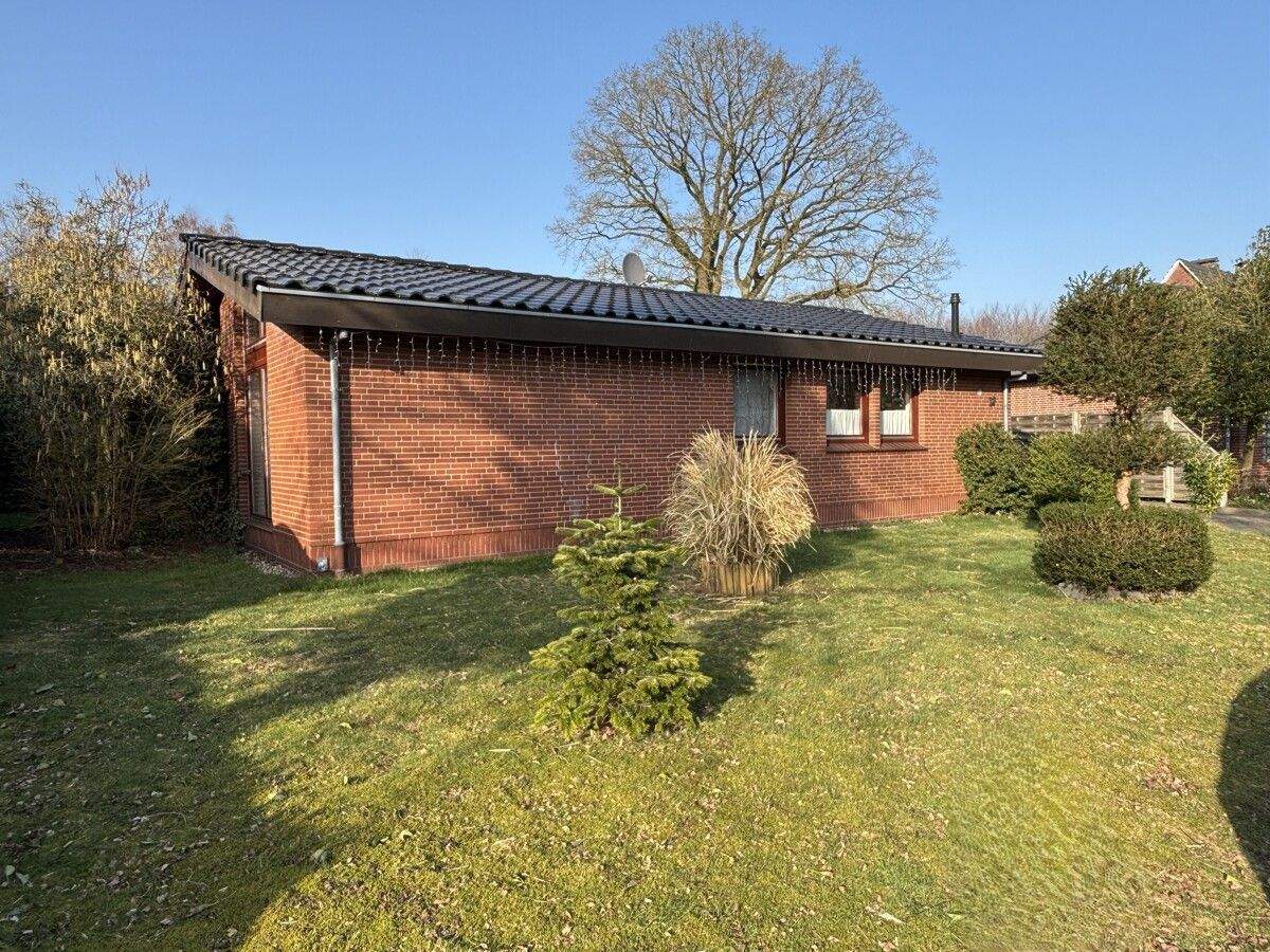 Immobilie in Uplengen - Potential am Kanal - Wohnhaus mit Erweiterungsmöglichkeiten und interessantem Grundstück - Bild 2