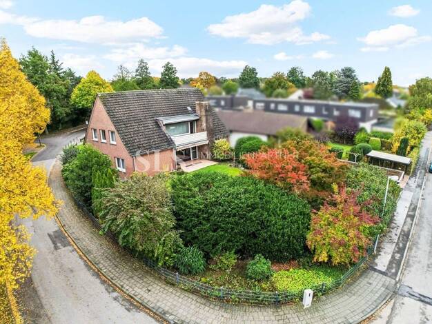 Einfamilienhaus zum Kauf 8,5 Zimmer 187 m² 831 m² Grundstück Soest 59494