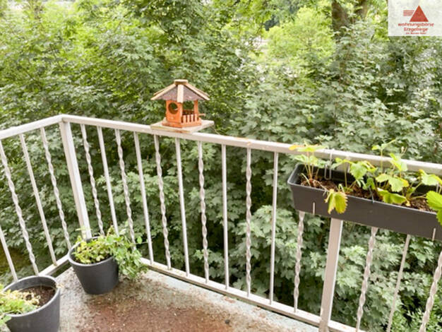 Wohnung zur Miete 529 € 4 Zimmer 101,8 m² EG frei ab sofort Karlsbader Str. 33 Buchholz Annaberg-Buchholz 09456