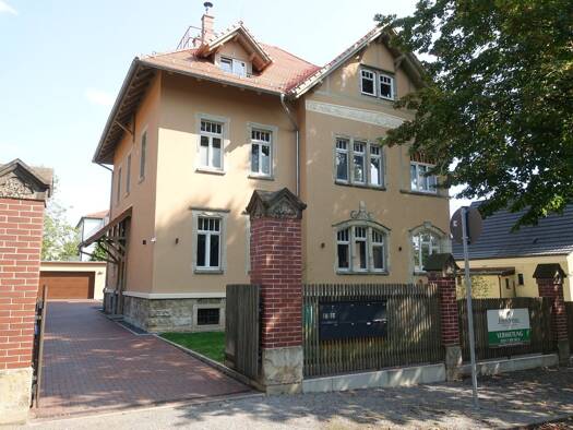 Wohnung zur Miete 1.476 € 3 Zimmer 131,3 m² frei ab sofort Radebeul 01445
