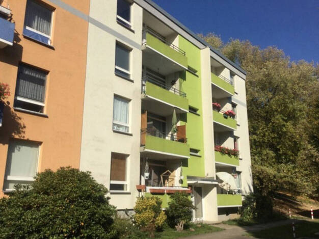 Wohnung zur Miete 528 € 3 Zimmer 71,6 m² frei ab 28.06.2025 Albert-Schweitzer-Str. 10 Freisenbruch Essen 45279