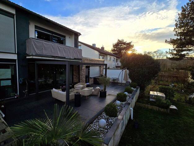 Doppelhaushälfte zum Kauf provisionsfrei 1.249.000 € 10 Zimmer 217 m² 447 m² Grundstück Aachen 52074