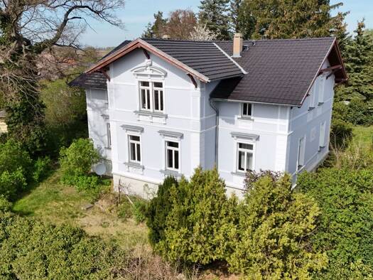 Mehrfamilienhaus zum Kauf 420.000 € 16 Zimmer 328 m² 6.000 m² Grundstück Lommatzsch 01623