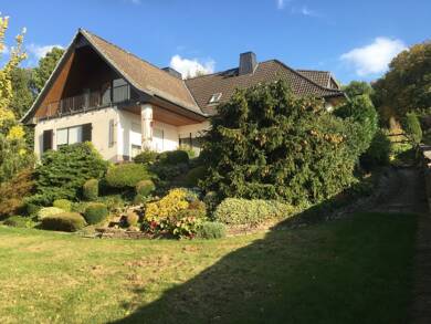 Mehrfamilienhaus zum Kauf 495.000 € 5 Zimmer 217 m² 1.311 m² Grundstück frei ab sofort Bad Karlshafen Bad Karlshafen 34385