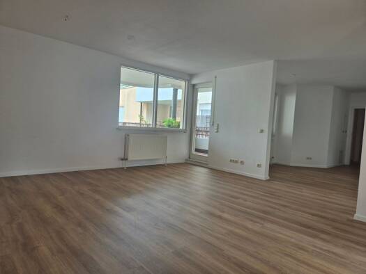 Wohnung zur Miete 1.200 € 3,5 Zimmer 110 m² 1. Geschoss frei ab sofort Lauf Lauf an der Pegnitz 91207