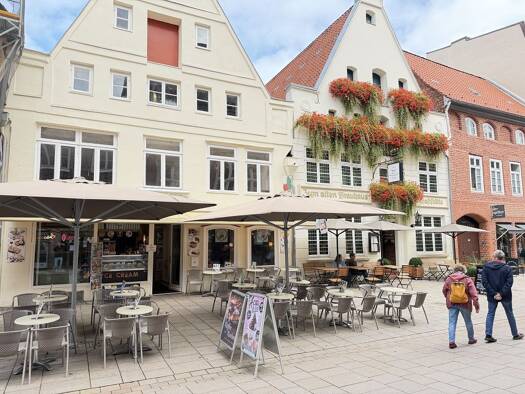 Laden zur Miete 1 Zimmer 166,8 m² Verkaufsfläche Altstadt Lüneburg 21335