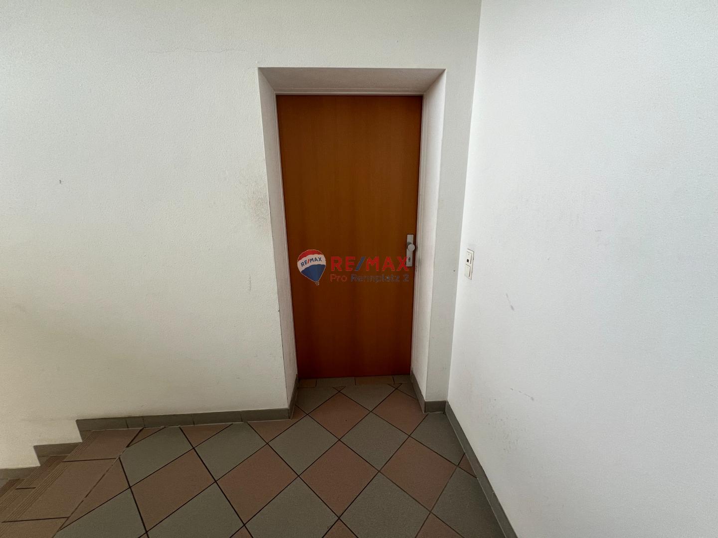 Wohnung zur Miete 545 € 2 Zimmer 54 m²<br/>Wohnfläche Innere Stadt Klagenfurt 9020