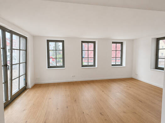 Wohnung zur Miete 975 € 2 Zimmer 65,1 m² Buxheim Buxheim 87740