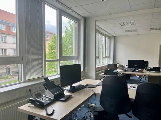 Bürofläche zur Miete provisionsfrei 10,20 € 5 Zimmer 246,5 m² Bürofläche teilbar ab 246,5 m² Nürnberg 90491