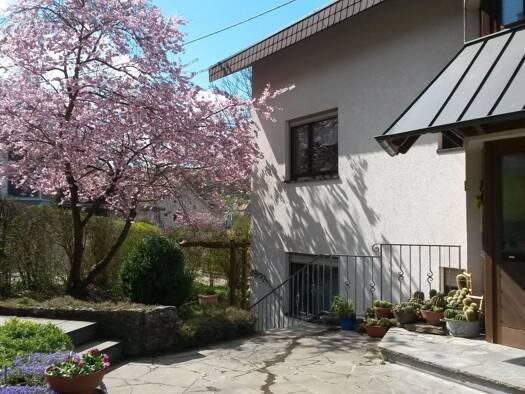 Mehrfamilienhaus zum Kauf provisionsfrei 580.000 € 12 Zimmer 350 m² 1.787 m² Grundstück Gissigheim Königheim 97953