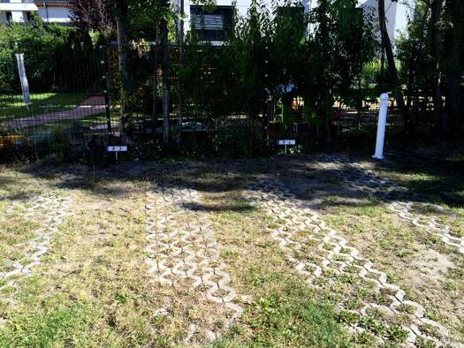 Außenstellplatz zur Miete provisionsfrei 60 € 5 m² Bernhard-Göring-Straße 61 Zentrum-Süd Leipzig 04107