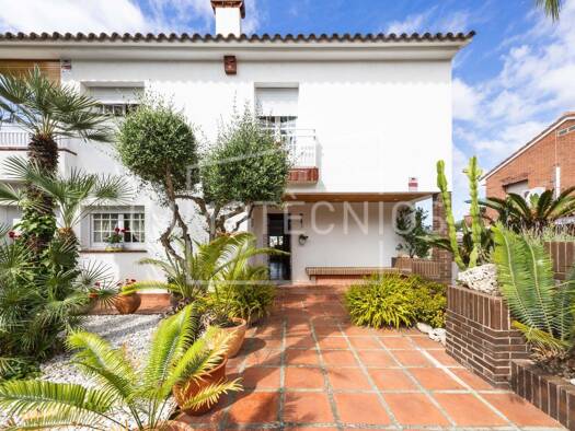 Haus zum Kauf 800.000 € 304 m² 689 m² Grundstück Canet de Mar 08360