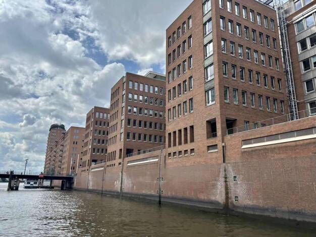 Bürofläche zur Miete provisionsfrei 12 m² Bürofläche teilbar ab 12 m² Am Sandtorkai 73 HafenCity Hamburg 20457