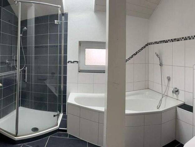 Doppelhaushälfte zum Kauf 345.000 € 5 Zimmer 146 m² 160 m² Grundstück Aglasterhausen 74858