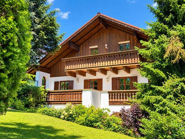 Haus zum Kauf 539.000 € 7 Zimmer 260 m² 875 m² Grundstück Mietraching Deggendorf 94469