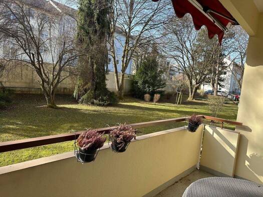 Wohnung zum Kauf 276.000 € 4,5 Zimmer 92 m² frei ab sofort Singen Singen (Hohentwiel) 78224