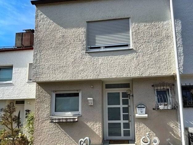 Reihenmittelhaus zum Kauf 420.000 € 5 Zimmer 92 m² 129 m² Grundstück Ehningen 71139
