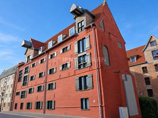 Wohnung zum Kauf 1.100.000 € 409,1 m² Stadtmitte Rostock 18055