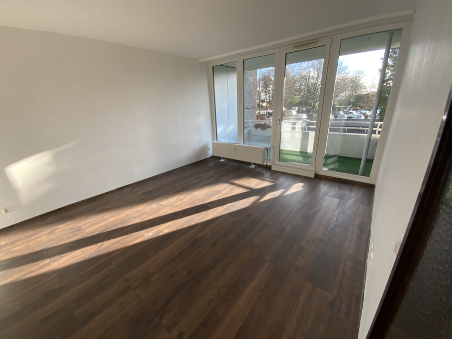 Wohnung zur Miete 529 € 3 Zimmer 76 m²<br/>Wohnfläche 1.<br/>Geschoss 06.01.2025<br/>Verfügbarkeit Zur Zinsenbach 46 Weidenau - Ost Siegen 57076