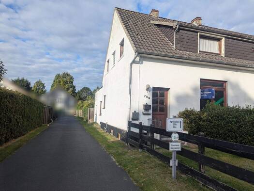 Doppelhaushälfte zum Kauf 250.000 € 4 Zimmer 100 m² 420 m² Grundstück Oberneuland Bremen 28355