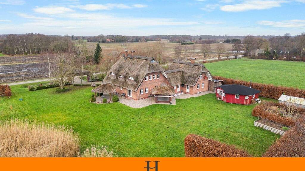 Einfamilienhaus zum Kauf 699.000 € 4 Zimmer 180 m² 26.078 m² Grundstück Moorhusen Südbrookmerland 26624