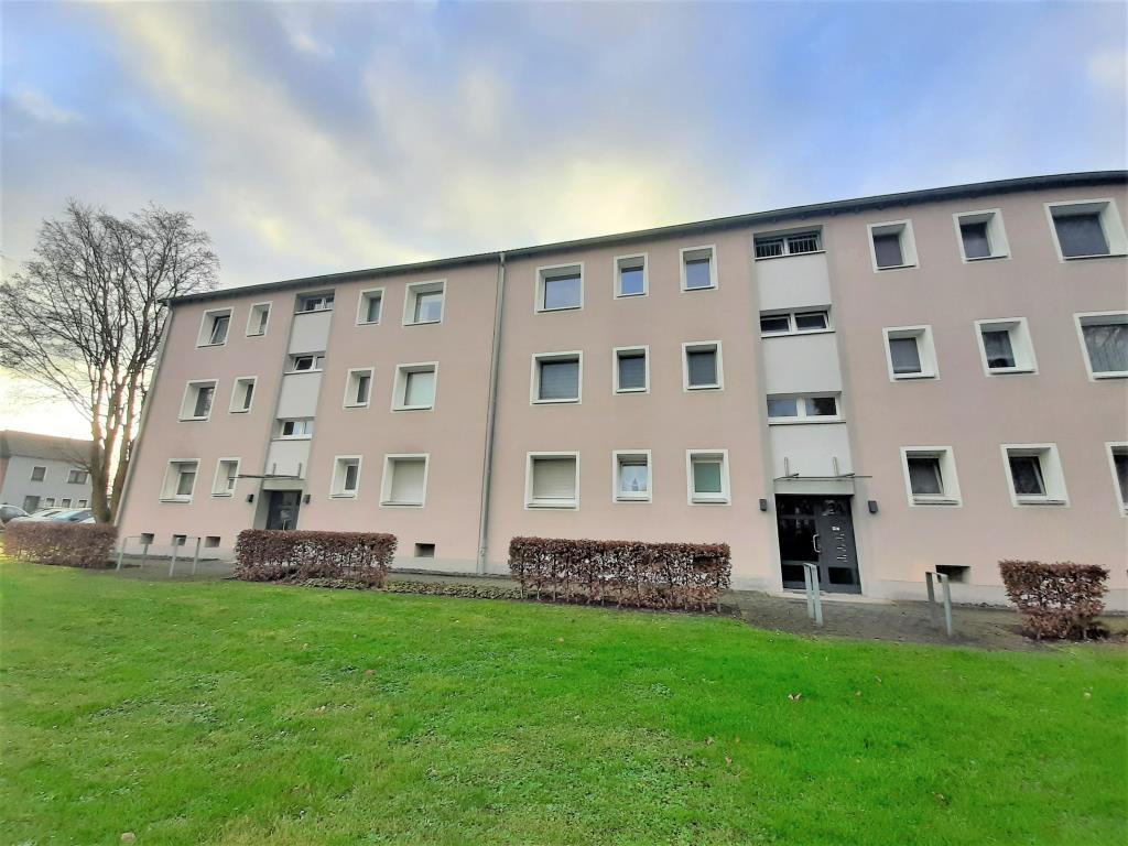 Wohnung zur Miete 510 € 3,5 Zimmer 57,9 m²<br/>Wohnfläche 2.<br/>Geschoss 01.03.2025<br/>Verfügbarkeit Beeckerwerth Duisburg 47139