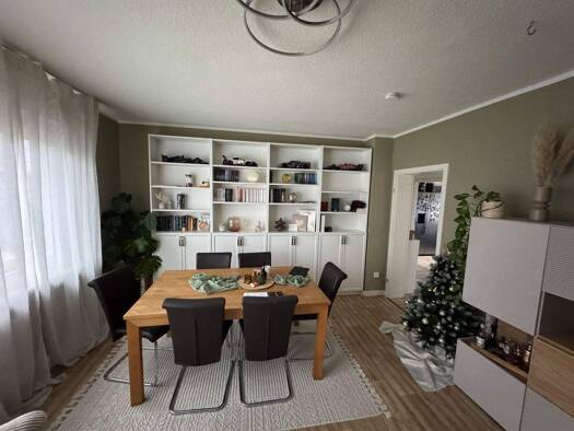 Wohnung zur Miete 426 € 2 Zimmer 54,3 m² 2. Geschoss frei ab 01.04.2026 Bülowstraße 82 Broich Mülheim an der Ruhr 45479