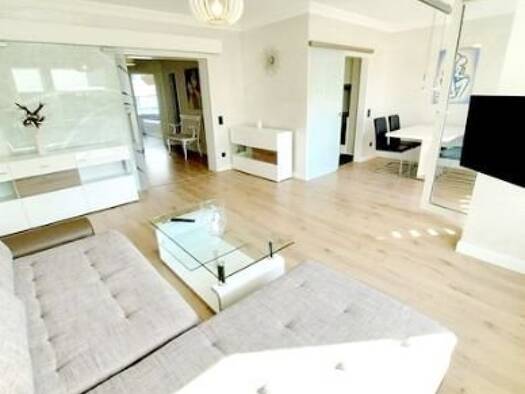 Wohnung zur Miete auf Zeit 1.300 € 2 Zimmer 68 m² frei ab 01.10.2026 Wandsbek Wandsbek 22041