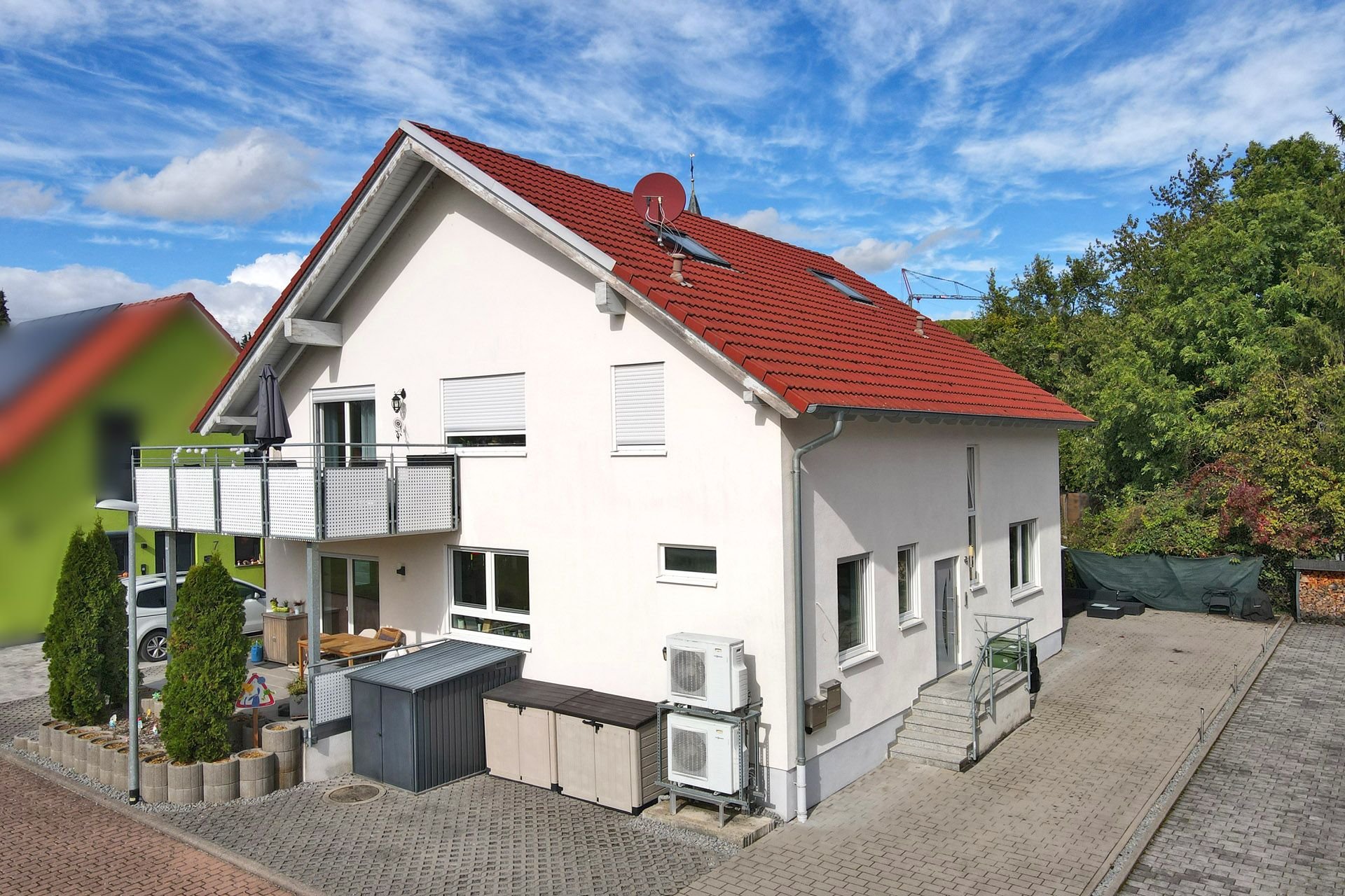 Mehrfamilienhaus zum Kauf 647.000 € 6 Zimmer 226,7 m²<br/>Wohnfläche 380 m²<br/>Grundstück Oberderdingen Oberderdingen 75038