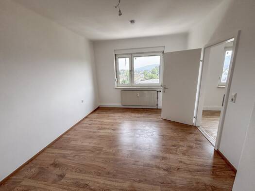 Wohnung zur Miete 340 € 1 Zimmer 33,3 m² 3. Geschoss Hangweg 13 Zeltweg 8740
