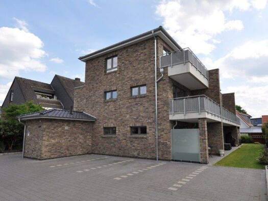 Wohnung zur Miete 780 € 2 Zimmer 60,8 m² frei ab 01.03.2026 Eversten Oldenburg / Eversten 26131