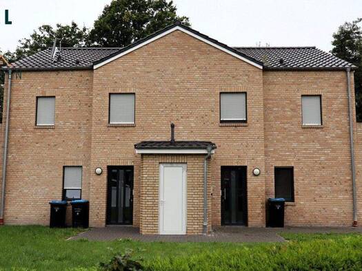 Mehrfamilienhaus zum Kauf provisionsfrei 725.000 € 10 Zimmer 244 m² 928 m² Grundstück Hatshausen Moormerland 26802