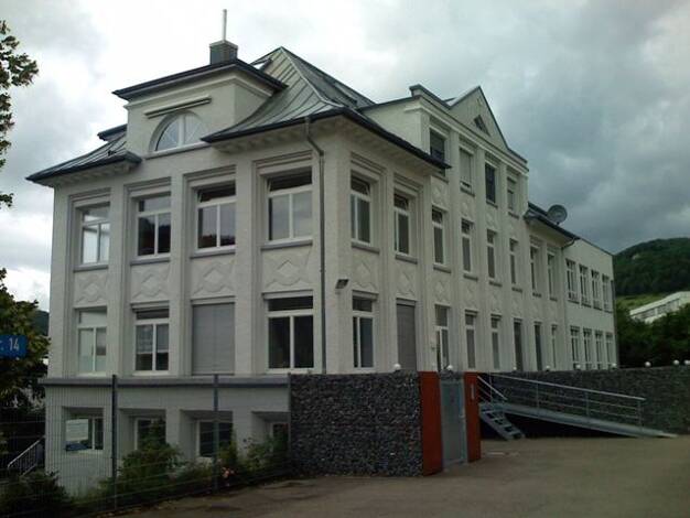 WG-Zimmer zur Miete 1.100 € 3 Zimmer 130 m² Geschoss 1/5 frei ab 01.05.2026 Jurastraße 20 Truchtelfingen Albstadt 72461