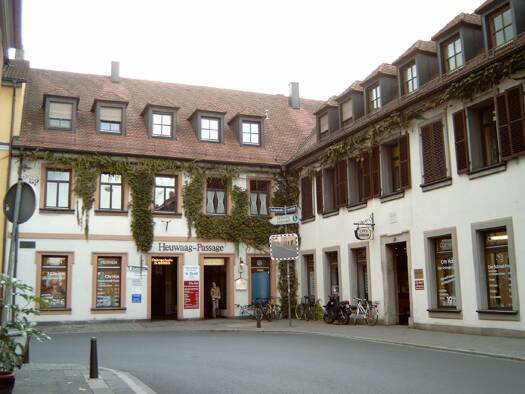 Studio zur Miete 360 € 1 Zimmer 24 m² 2. Geschoss frei ab sofort Innenstadt Erlangen 91054