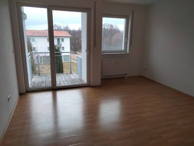 Wohnung zum Kauf 102.000 € 49 m² Bogenroither Str. 15 Wiesenfelden Wiesenfelden 94344