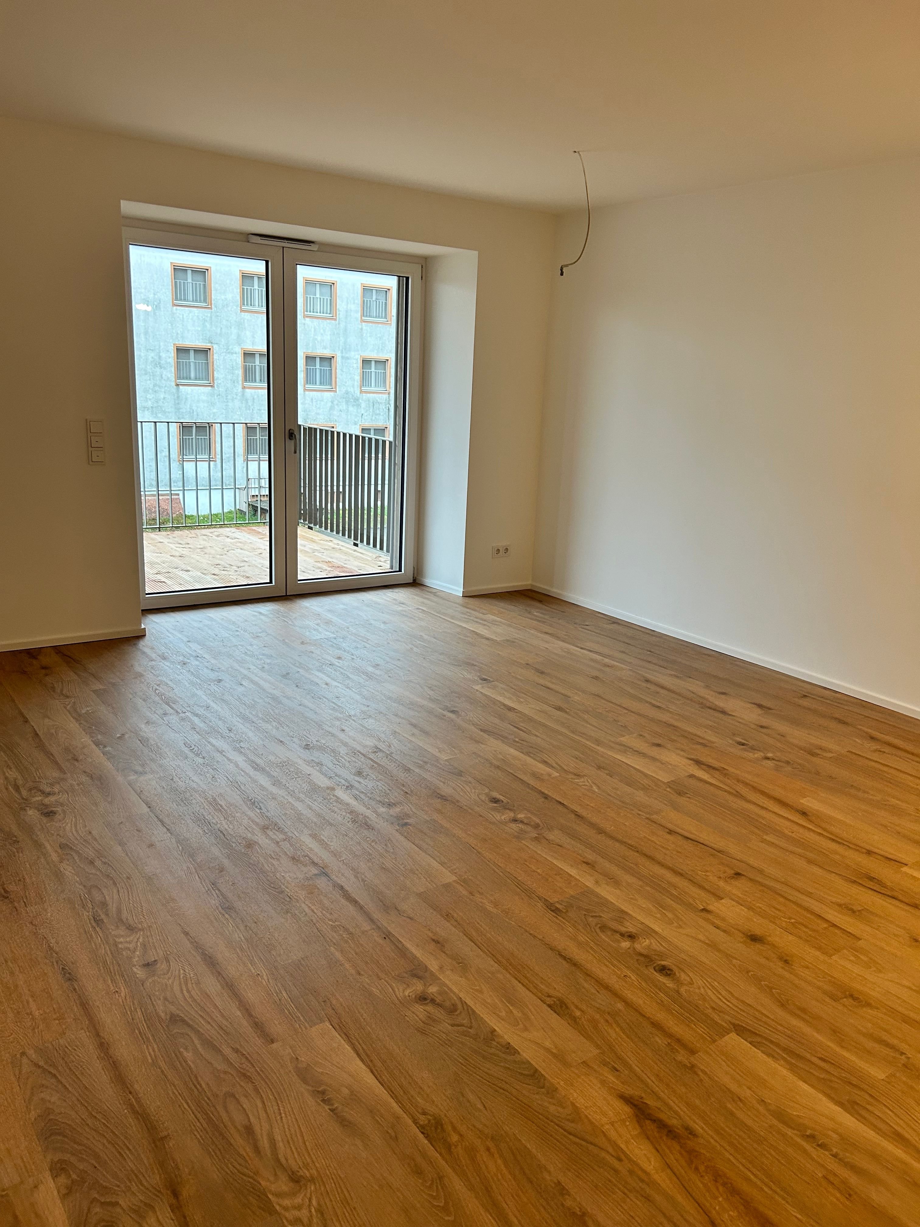 Wohnung zur Miete 725 € 2 Zimmer 57,9 m²<br/>Wohnfläche 1.<br/>Geschoss Marshall-Heights-Ring 3 Kitzingen Kitzingen 97318