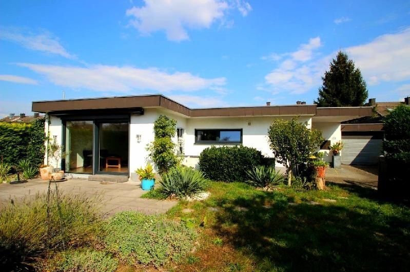 Einfamilienhaus zum Kauf 549.000 € 4 Zimmer 118 m²<br/>Wohnfläche 578 m²<br/>Grundstück Ort Sankt Augustin 53757