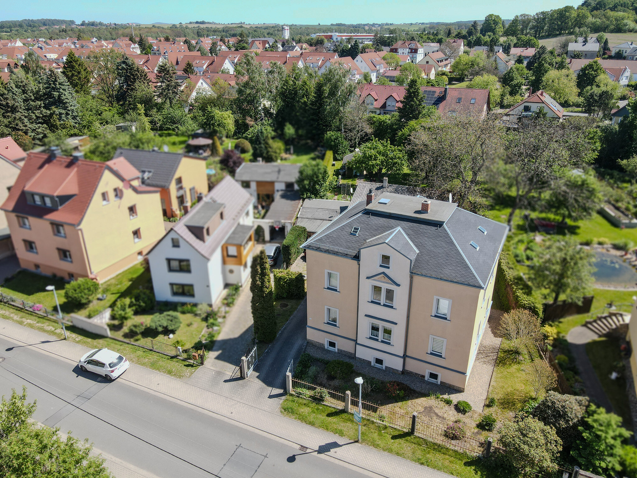 Mehrfamilienhaus zum Kauf 695.000 € 8 Zimmer 180 m²<br/>Wohnfläche 1.780 m²<br/>Grundstück Weißig (Am Weißiger Bach) Dresden 01328