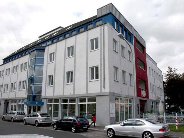 Praxis zur Miete provisionsfrei 2.087 € 195 m² Bürofläche Melanchthonstraße 5 Dießem/Lehmheide Krefeld 47805