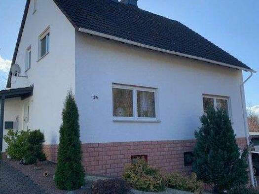 Einfamilienhaus zum Kauf provisionsfrei 325.000 € 5 Zimmer 130 m² 713 m² Grundstück Ronshausen 36217