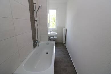 Wohnung zur Miete 459 € 4 Zimmer 66,8 m² 2. Geschoss Karl-Kegel-Straße 30 Wasserberg - West Freiberg 09599