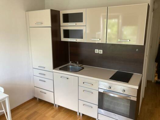Wohnung zum Kauf 99.999 € 1 Zimmer 18,5 m² EG Großberg Pentling 93080
