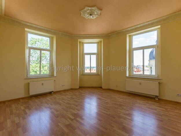 Wohnung zur Miete 285 € 2 Zimmer 61 m² 3. Geschoss frei ab 01.08.2025 Herderstraße 15 Haselbrunn Plauen 08525