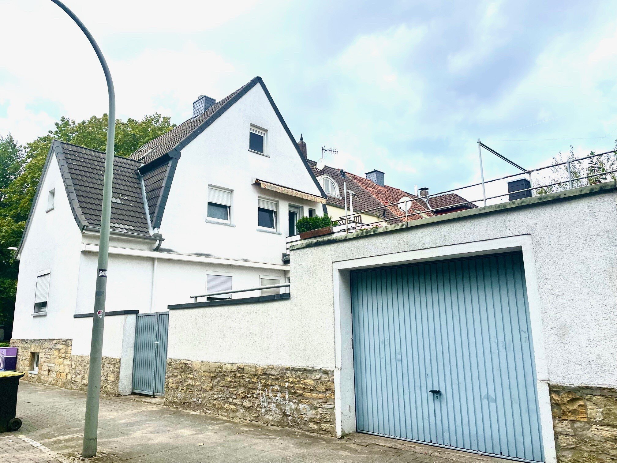 Mehrfamilienhaus zum Kauf 389.000 € 9 Zimmer 259 m²<br/>Wohnfläche 249 m²<br/>Grundstück Schinkel 105 Osnabrück 49084