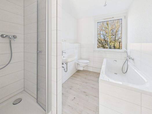 Wohnung zur Miete 371 € 2 Zimmer 59,9 m² 2. Geschoss Weststr. 12d Kaßberg Chemnitz 09112