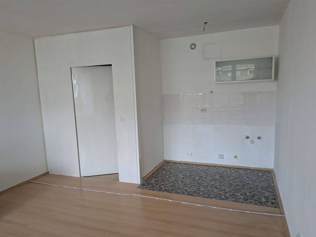 Property thumbnail 7