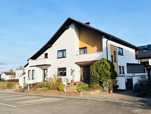 Einfamilienhaus zum Kauf 725.000 € 7 Zimmer 250 m² 641 m² Grundstück Kirrlach Waghäusel 68753