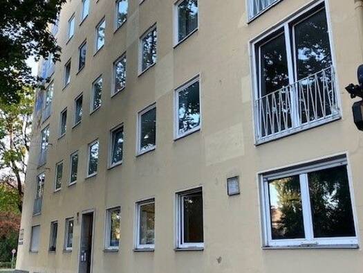 Wohnung zur Miete 629 € 2 Zimmer 53 m² 1. Geschoss frei ab 16.12.2026 St.-Martins-Platz 2 Obergiesing München 81541