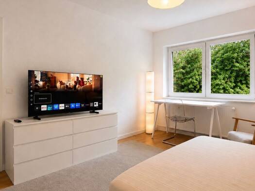 WG-Zimmer zur Miete 749 € 16 m² Geschoss 2/4 frei ab 01.10.2026 Reutershagen West 18069