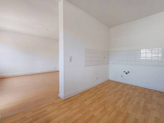 Wohnung zur Miete 699 € 2 Zimmer 63,7 m² frei ab sofort Goethestraße 20 Innenstadt Minden 32427